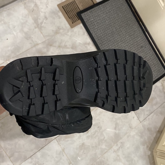 All Weather Boots - Picture 5 of 5